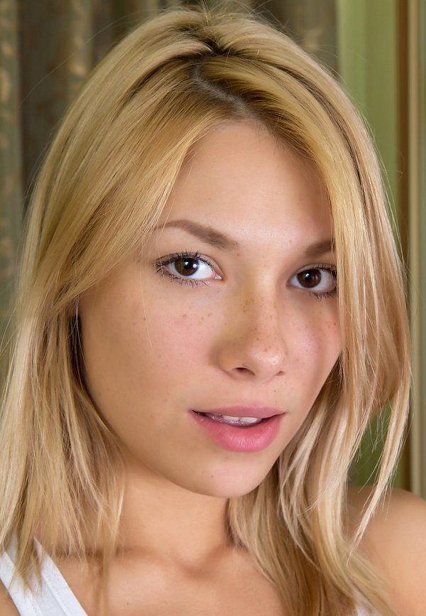 Люсьена, 36 лет, 4 размер груди